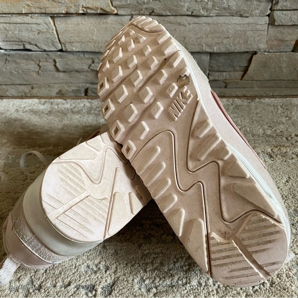 Nike Air Max 90 Futura Summit White Light Soft Pink Sneakers Suede Leather: 9.5 - Picture 8 of 11
